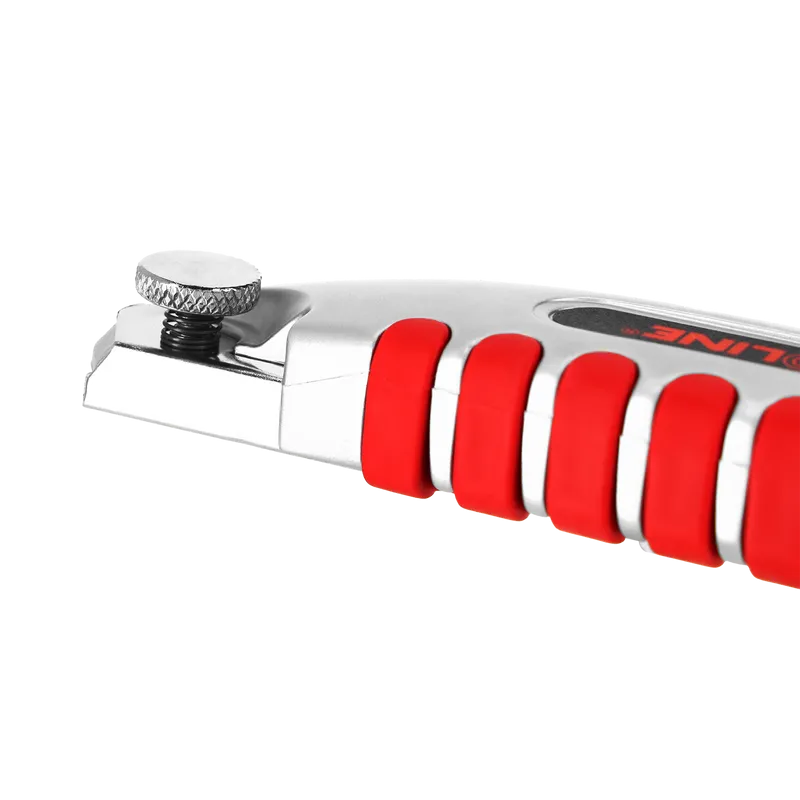 Cutter Plastic Cauciucat cu Buton Blocare - 18MM X 5